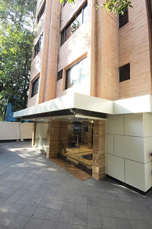 Hotel Columbus Mumbai Exterior photo