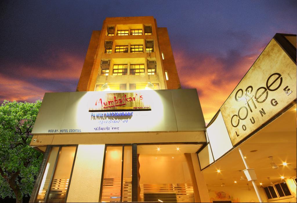 Hotel Columbus Mumbai Exterior photo