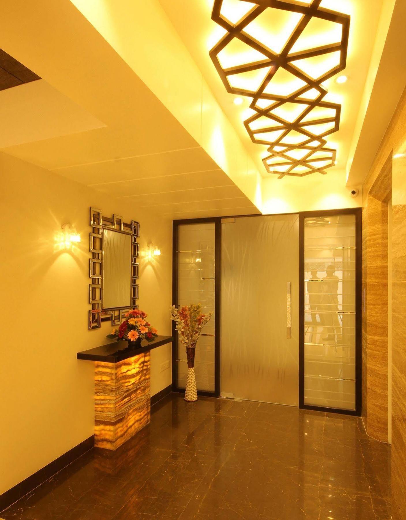 Hotel Columbus Mumbai Exterior photo